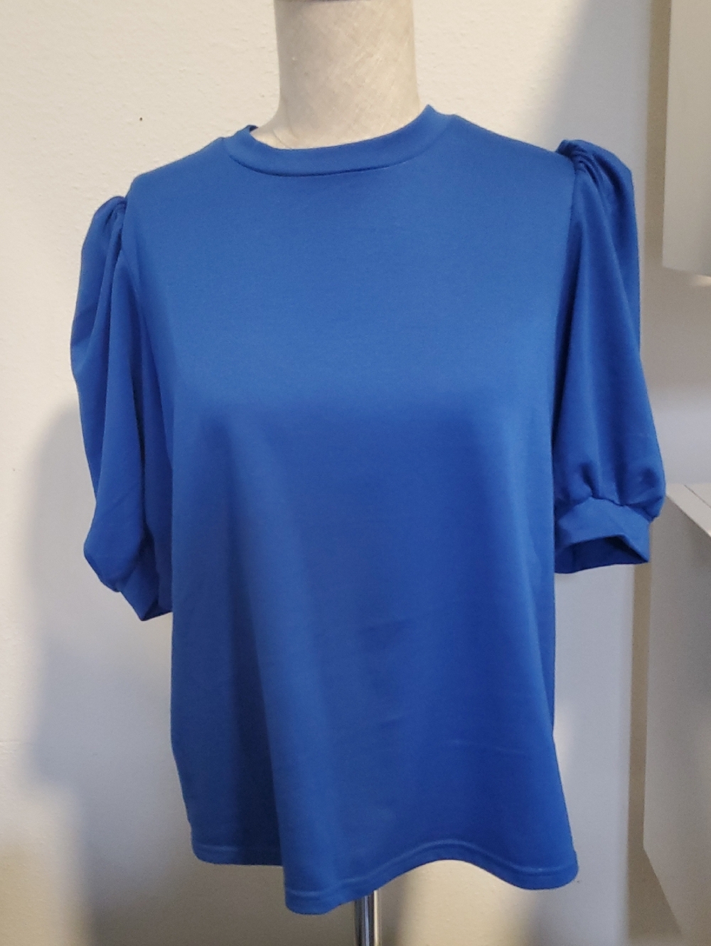 TCEC Royal Blue Puff Sleeve Tee Top